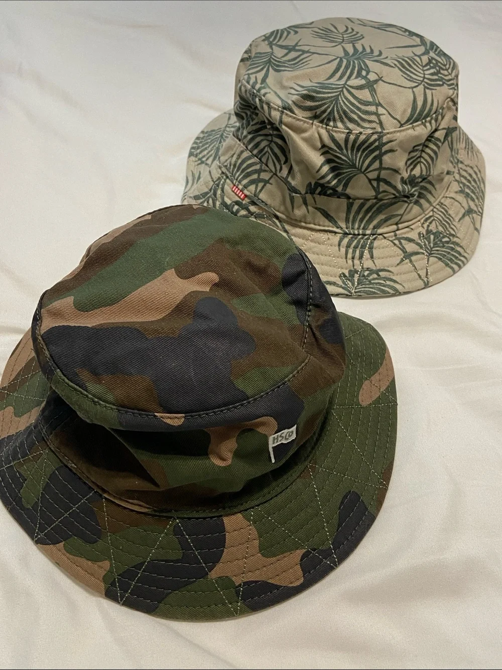 Kids Herschel Camo and Palm Bucket Hat lot- Camouflage